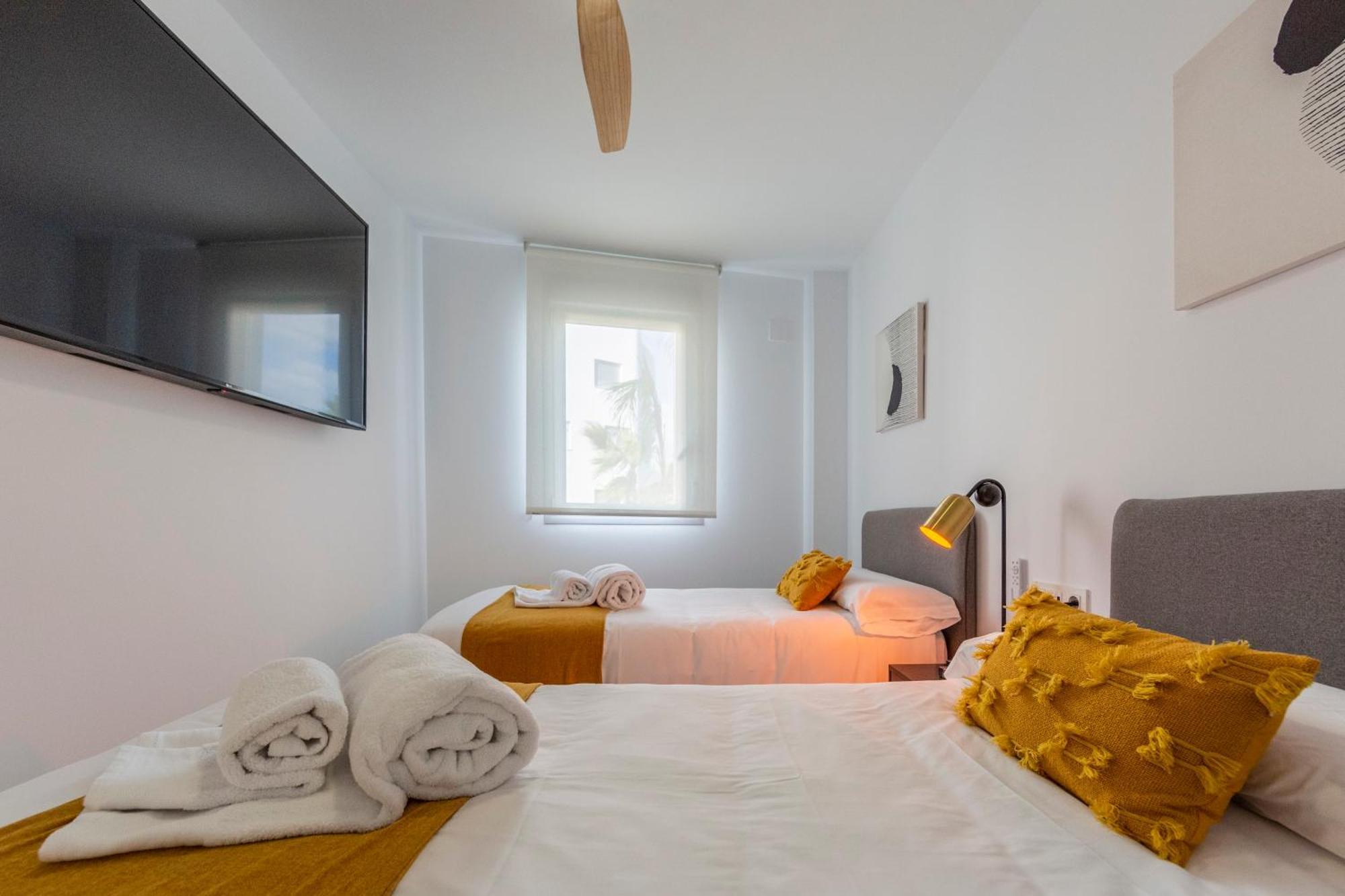 Homity Holidays - Playa Granada - Mar De Astrid 莫特里尔 外观 照片